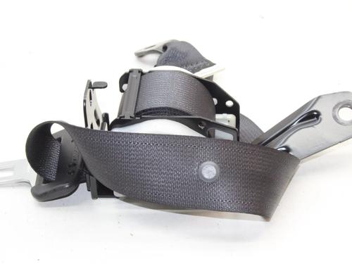 Sikkerhedssele bag højre Sikkerhedssele bag højre HONDA ACCORD VIII (CU) 2.2 i-DTEC (CU3) (150 hp) 39784530 39784530