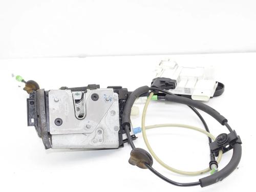 Front left lock TESLA MODEL X (5YJX) 90D AWD | BP39907374C98 - Image 4