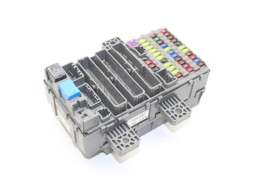 Used Fuse box Fuse box HONDA CIVIC VIII Hatchback (FN, FK) Type R (FN2) (201 hp) 39773923 39773923
