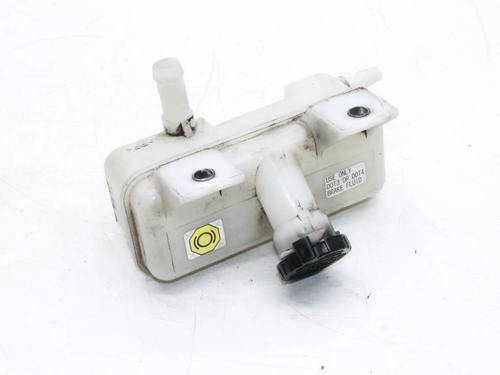 Used Brake fluid reservoir Brake fluid reservoir NISSAN NV200 Van 1.5 dCi 85 (M20, M20N, M20M) (86 hp) 39859605 39859605