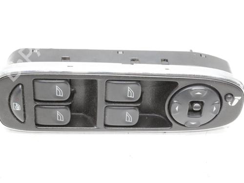 Used Right front window switch Right front window switch JAGUAR XJ (X350, X358) 4.2 (298 hp) 39818373 39818373