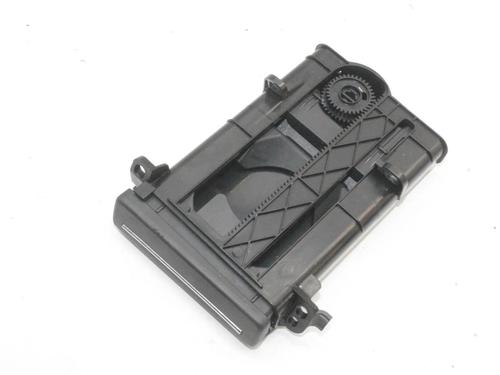 Used Cup/Object holder Cup/Object holder TOYOTA AURIS (_E15_) 1.8 Hybrid (ZWE150_, ZWE150R) (136 hp) 39789880 39789880