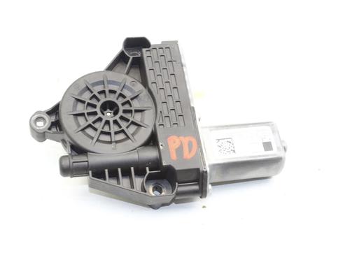 Right front window motor BMW 1 (F40) 116 d | BP39776691E20 - Image 2