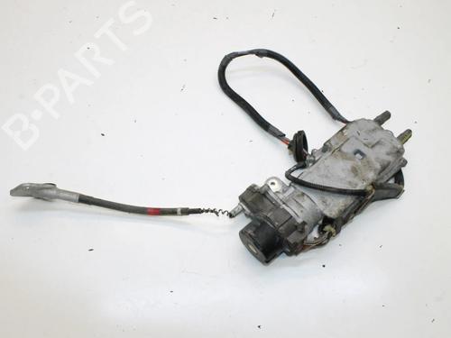 Travão de mão Travão de mão LEXUS GS (_L1_) 300h (AWL10_, AWL10R) (223 hp) 39768255 39768255