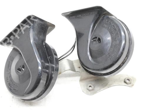 Used Horn Horn JAGUAR XJ (X350, X358) 4.2 (298 hp) 39835556 39835556
