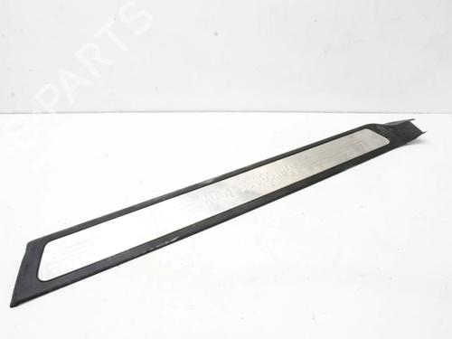 Venstre sidekjole Venstre sidekjole MERCEDES-BENZ E-CLASS Coupe (C207) E 350 BlueTEC / d (207.326) (258 hp) 39789622 39789622