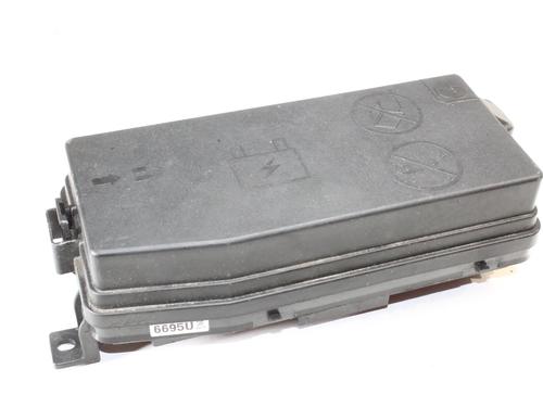 Caja reles / fusibles Caja reles / fusibles CHEVROLET CAPTIVA (C100, C140) 2.2 D (184 hp) 39855997 39855997