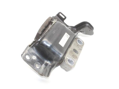 Used Engine mount Engine mount SEAT ARONA (KJ7, KJP) 1.0 TSI (116 hp) 39804596 39804596