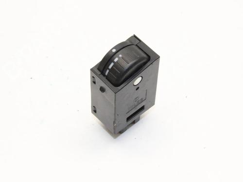 Interruttore Interruttore TOYOTA GT 86 Coupe (ZN6_) 2.0 (ZN6AC_, ZN6BC_, ZN6K) (200 hp) 39818041 39818041