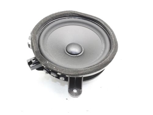 Used Speaker Speaker VOLVO V60 I (155) D5 Hybrid AWD (230 hp) 40556579 40556579