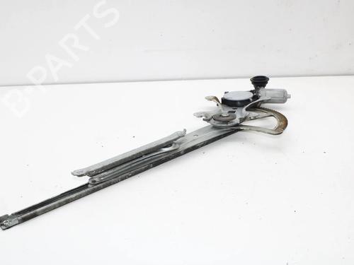 Elevalunas delantero derecho Elevalunas delantero derecho LEXUS RX (_U3_) 400h AWD (MHU38_, MHU38R) (272 hp) 39813543 39813543