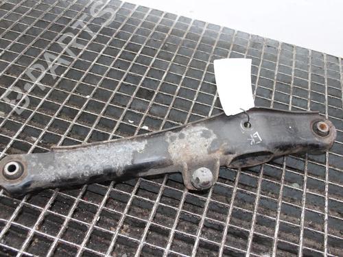 Used Left rear suspension arm Left rear suspension arm MITSUBISHI OUTLANDER III (GG_W, GF_W, ZJ, ZL, ZK) 2.2 Di-D 4WD (GF6W) (150 hp) 39854703 39854703