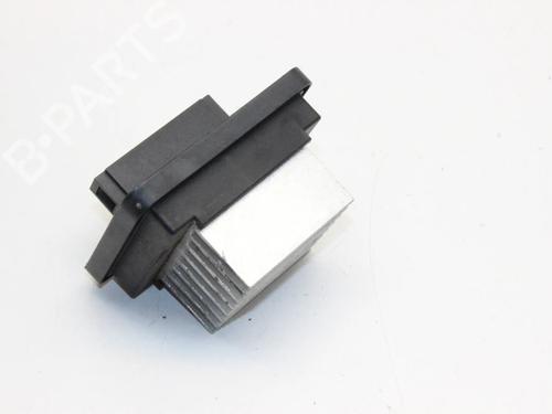 Used Heater resistor Heater resistor PEUGEOT 2008 II (UD_, US_, UY_, UJ_, UR_, UC_) e-2008 (UKZKXZ) (136 hp) 39828304 39828304