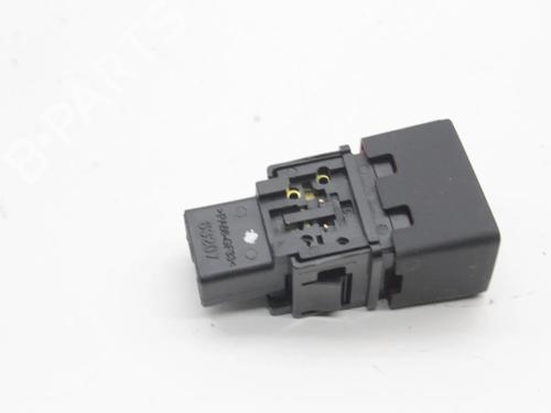 Warnblinkschalter NISSAN NOTE (E12) 1.2 DIG-S | BP39845161I22 - Image 4