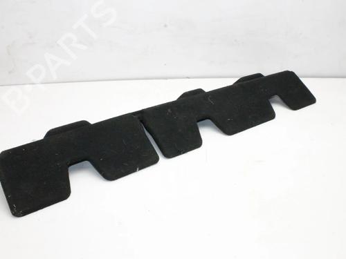 Used Boot lining Boot lining FORD KUGA II (DM2) 2.0 TDCi 4x4 (180 hp) 39799250 39799250