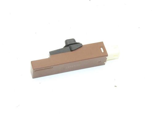 Used Electronic module Electronic module TOYOTA PRIUS (_W5_) 1.8 Hybrid (ZVW50, ZVW50_, ZVW51_, ZVW50R, ZVW51) (122 hp) 39832106 39832106