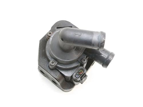 Used Auxiliary water pump Auxiliary water pump BMW 5 (F10) 530 d (258 hp) 39832614 39832614