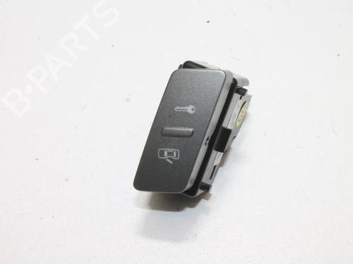 Used Switch Switch VW PHAETON (3D1, 3D2, 3D3, 3D4, 3D6, 3D7, 3D8, 3D9) 3.0 V6 TDI 4motion (240 hp) 39780864 39780864