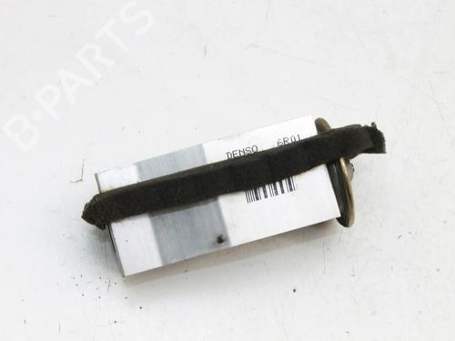 Used Electronic sensor Electronic sensor TOYOTA AURIS Estate (_E18_) 1.8 Hybrid (ZWE186_, ZWE186R, ZWE186H) (136 hp) 39786640 39786640