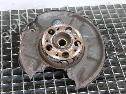 Used Left rear steering knuckle Left rear steering knuckle MERCEDES-BENZ CLK Convertible (A209) CLK 280 (209.454) (231 hp) 39844564 39844564