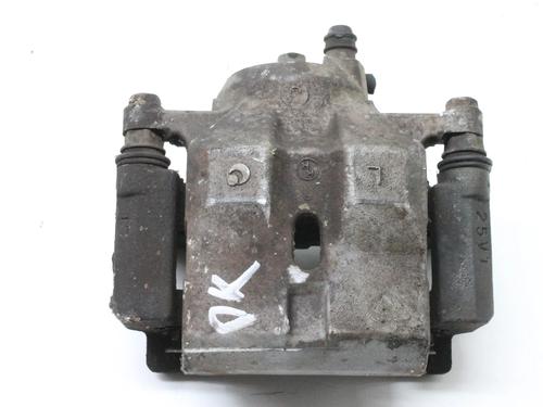 Used Left front brake caliper Left front brake caliper LEXUS CT (ZWA10_) 200h (ZWA10_, ZWA10R) (136 hp) 39827433 39827433