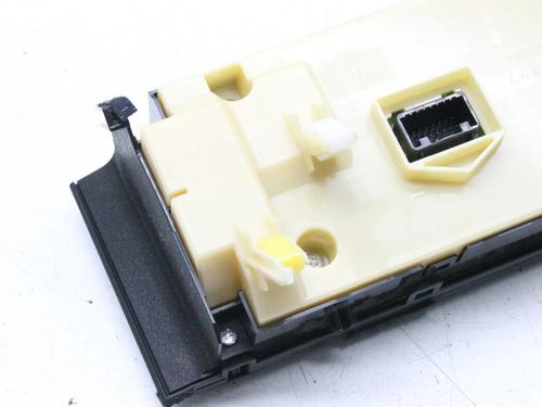 Control unit LEXUS IS III (_E3_) 300h (AVE30_, AVE30R) | BP39867710M11 - Image 3