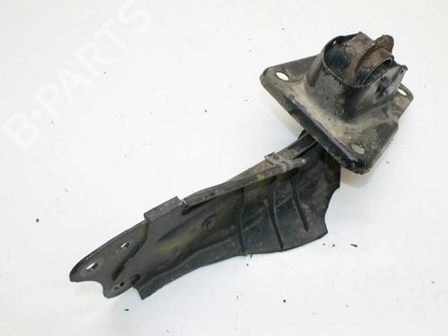 Venstre bagtil bærearm Venstre bagtil bærearm AUDI TT Roadster (8J9) 2.0 TFSI (200 hp) 39839909 39839909