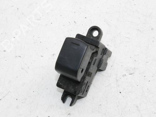 switch-nissan-pathfinder-iii-r51-2005-39805137 main image
