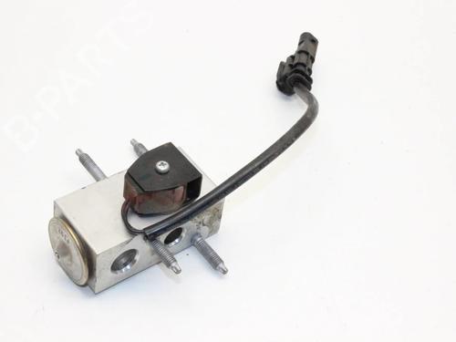 Used Electronic sensor Electronic sensor PEUGEOT 2008 II (UD_, US_, UY_, UJ_, UR_, UC_) e-2008 (UKZKXZ) (136 hp) 39804772 39804772