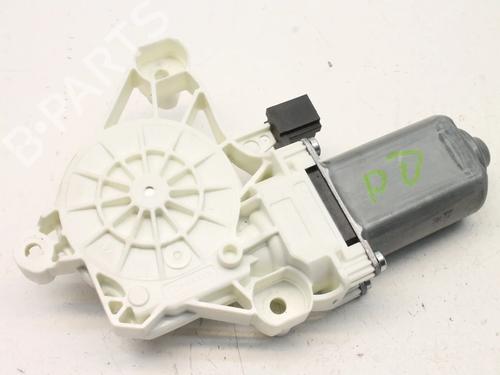 right-front-window-motor-mercedes-benz-cla-c118-2019-39781178 main image