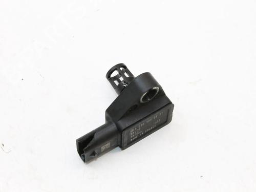 Used Electronic sensor Electronic sensor MERCEDES-BENZ C-CLASS T-MODEL (S206) C 200 (206.242) (204 hp) 39842101 39842101