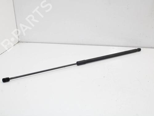 hood-lift-support-audi-a3-limousine-8vs-8vm-2013-2014-2015-2016-2017-2018-2019-2020-2021-39776073 main image