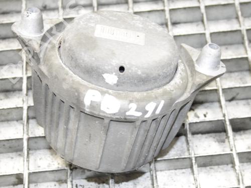 Used Engine mount Engine mount MERCEDES-BENZ C-CLASS T-Model (S204) C 350 CDI (204.225) (224 hp) 39797384 39797384