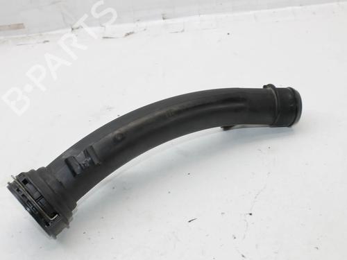 Used Intercooler pipe Intercooler pipe PEUGEOT 2008 II (UD_, US_, UY_, UJ_, UR_, UC_) 1.2 PureTech 130 (USHNS, URHNS) (130 hp) 39775916 39775916