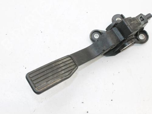 Pedal Pedal HONDA HR-V (RU) 1.6 i-DTEC (RU8) (120 hp) 39792364 39792364