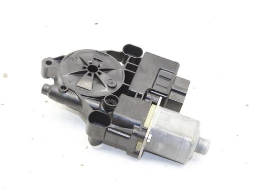 Used Left rear window motor Left rear window motor SKODA OCTAVIA III Combi (5E5, 5E6) 2.0 TSI RS (245 hp) 39871472 39871472