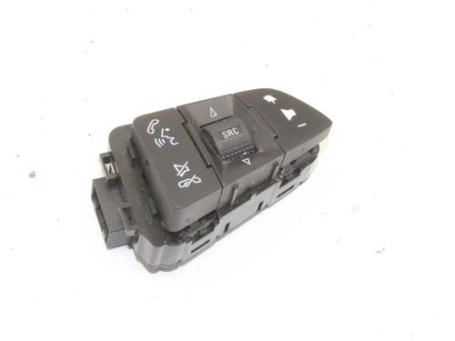Used Steering wheel controls Steering wheel controls OPEL ASTRA K (B16) 1.4 (68) (100 hp) 39813587 39813587