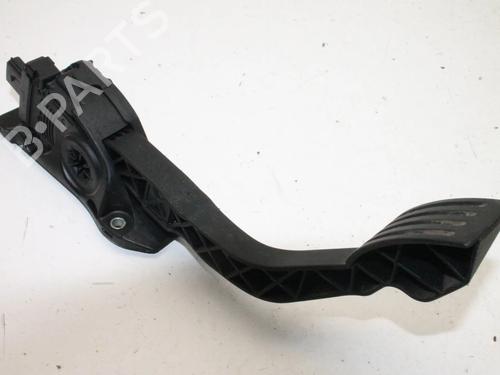 Used Pedal Pedal FORD KUGA II (DM2) 2.0 TDCi 4x4 (180 hp) 39822490 39822490