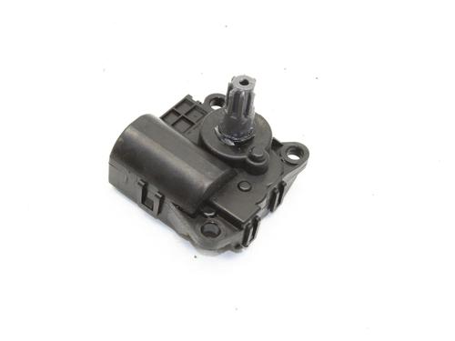 electronic-module-tesla-model-y-5yjy-2019-39786432 main image