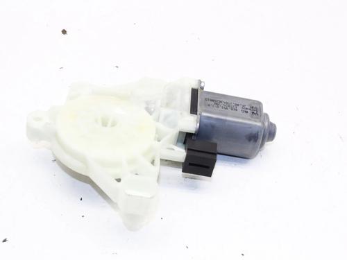 BP39844376E20 main image