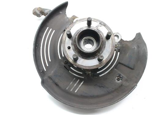 Used Left front steering knuckle Left front steering knuckle LAND ROVER DISCOVERY IV (L319) 3.0 SDV6 4x4 (256 hp) 39833081 39833081