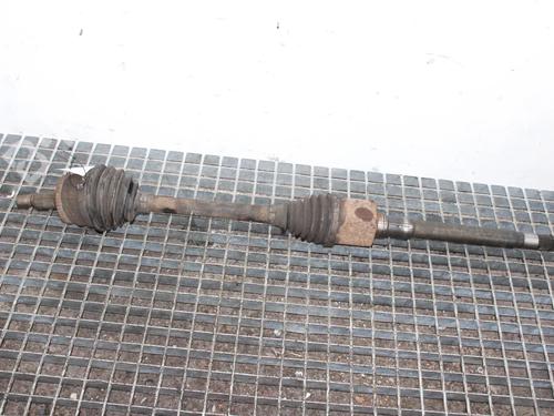 Used Right front driveshaft Right front driveshaft LAND ROVER RANGE ROVER SPORT I (L320) 3.6 D 4x4 (272 hp) 39786184 39786184