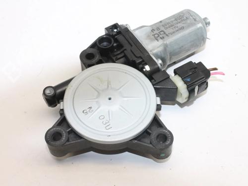 Used Right rear window motor Right rear window motor KIA SOUL II (PS) EV Electric (110 hp) 39798182 39798182