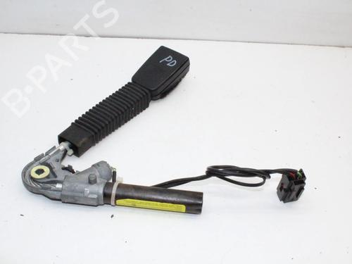 Sikkerhetsbelte-spenne Sikkerhetsbelte-spenne LAND ROVER RANGE ROVER III (L322) 3.6 D 4x4 (272 hp) 39840855 39840855