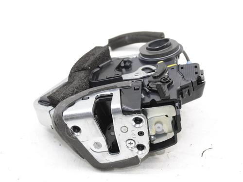 Used Rear left lock Rear left lock TOYOTA COROLLA Hatchback (_E21_, _EA1_, _EH1_) 1.8 Hybrid (ZWE211, ZWE219) (122 hp) 39865588 39865588