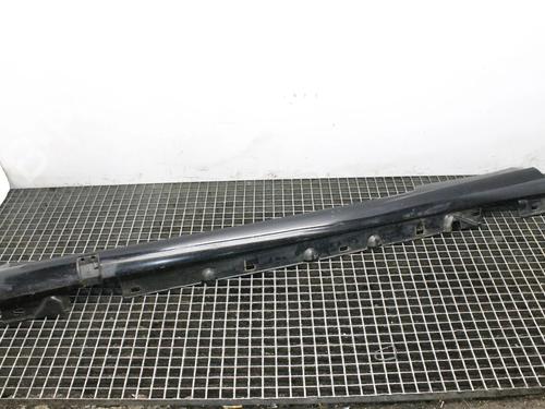 left-sideskirt-mercedes-benz-e-class-coupe-c207-2009-2010-2011-2012-2013-2014-2015-2016-39772758 main image