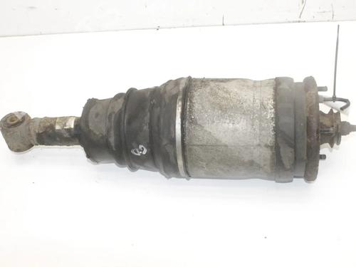 Used Right rear shock absorber Right rear shock absorber LAND ROVER RANGE ROVER SPORT I (L320) 3.0 D 4x4 (245 hp) 39862811 39862811