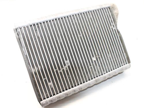 AC radiator AUDI A5 (8T3) S5 quattro | BP39821768M32 - Image 2
