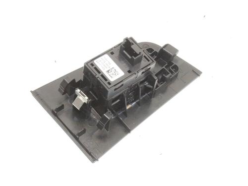 Left front window switch BMW 1 (F40) M 135 i xDrive | BP39866891I27 - Image 3
