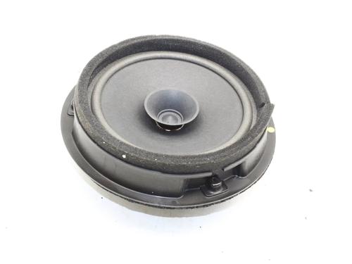 Used Speaker Speaker SUZUKI SX4 S-Cross (JY) 1.4 Hybrid (Mild Hybrid) (AKK 414) (129 hp) 39819766 39819766